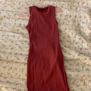 Lulu’s pink rose bodycon dress with open back, ribbed. Never worn and tagged